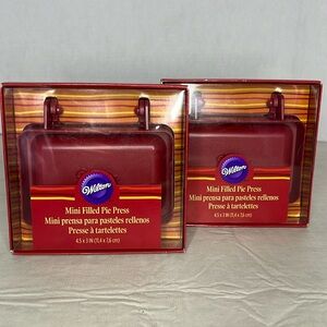WILTON Mini Filled Pie Press | Hot Pockets| Pop Tarts|Savory| NIB